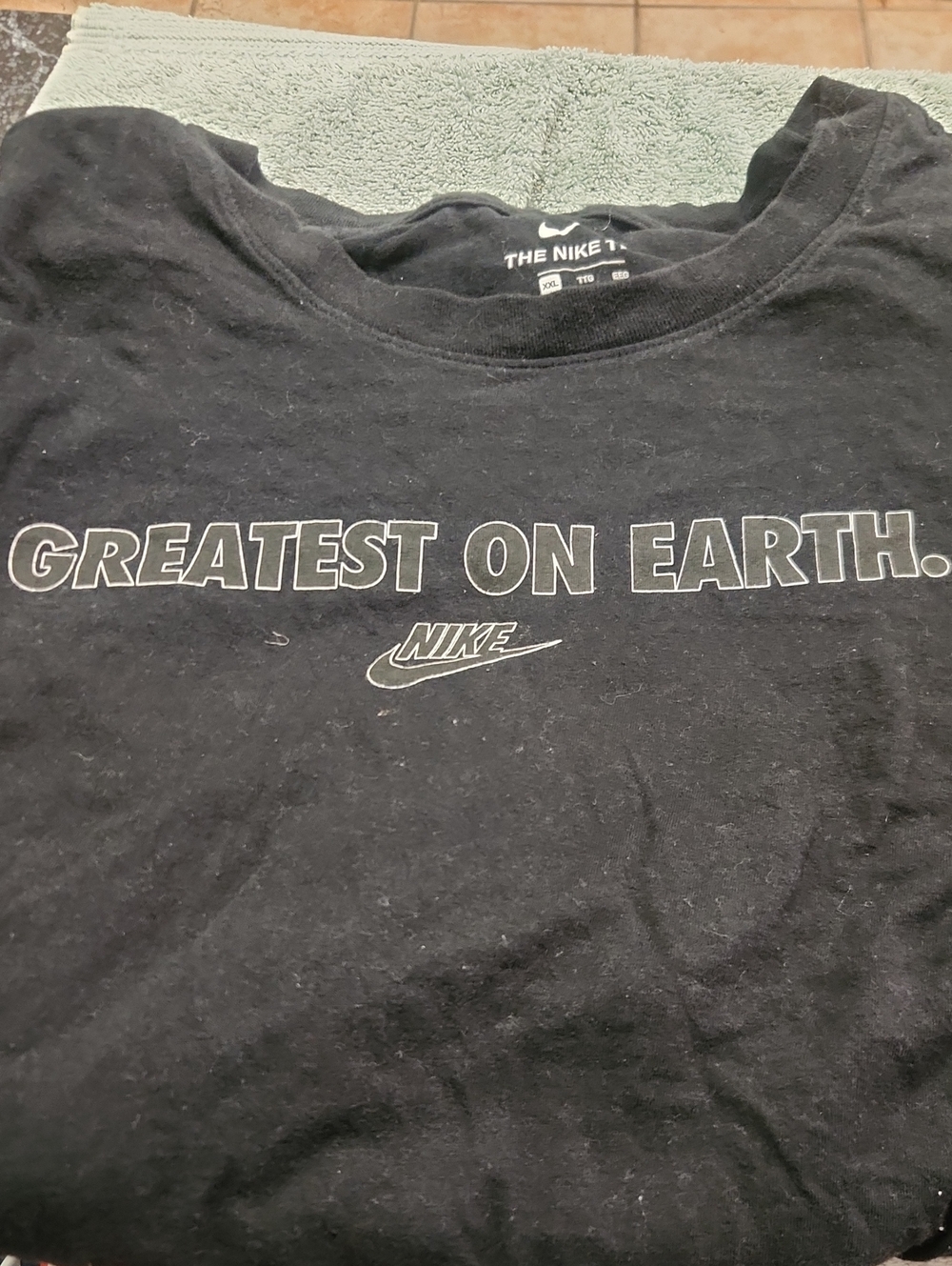 Nike Black Short-Sleeve 'Greatest On Earth' Graphic Tee